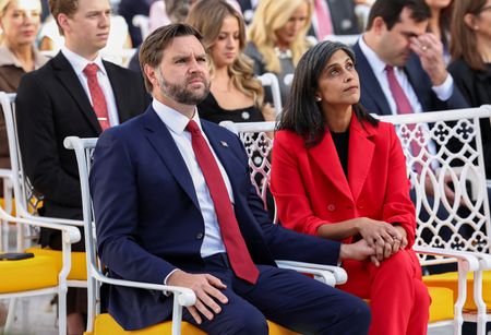 tagreuters.com2025binary_LYNXNPEL9D14Y-VIEWIMAGE