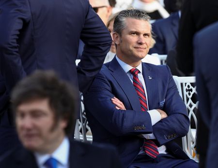 tagreuters.com2025binary_LYNXNPEL9D14Z-VIEWIMAGE