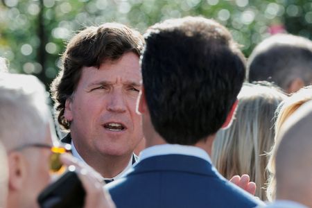 tagreuters.com2025binary_LYNXNPEL9D153-VIEWIMAGE