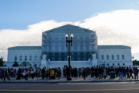 tagreuters.com2025binary_LYNXNPEL9E0U2-VIEWIMAGE