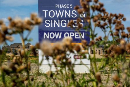 tagreuters.com2022binary_LYNXMPEI6L0FX-VIEWIMAGE