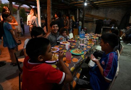 tagreuters.com2024binary_LYNXNPEK1D0MT-VIEWIMAGE