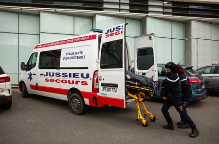 tagreuters.com2024binary_LYNXNPEK3907G-VIEWIMAGE