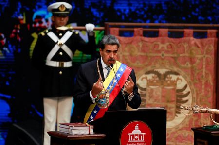 tagreuters.com2025binary_LYNXMPEL0E15Z-VIEWIMAGE