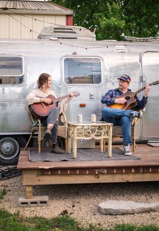 tagreuters.com2025binary_LYNXMPEL17046-VIEWIMAGE