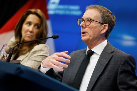 tagreuters.com2025binary_LYNXMPEL3F0RO-VIEWIMAGE