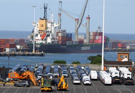 tagreuters.com2025binary_LYNXMPEL5C0K0-VIEWIMAGE