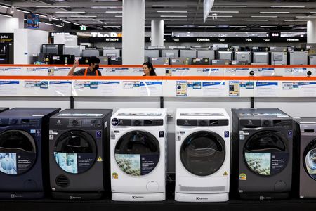 tagreuters.com2025binary_LYNXMPEL670CS-VIEWIMAGE