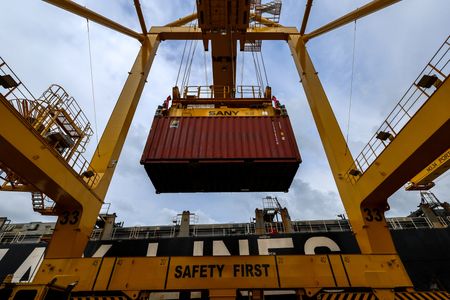 tagreuters.com2025binary_LYNXMPEL670CT-VIEWIMAGE