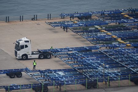 tagreuters.com2025binary_LYNXMPEL701VN-VIEWIMAGE