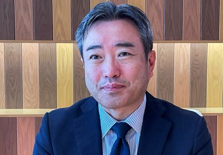 tagreuters.com2025binary_LYNXNPEL2O092-VIEWIMAGE