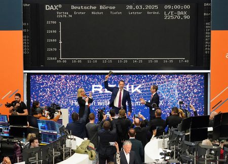 tagreuters.com2025binary_LYNXNPEL2R0B7-VIEWIMAGE