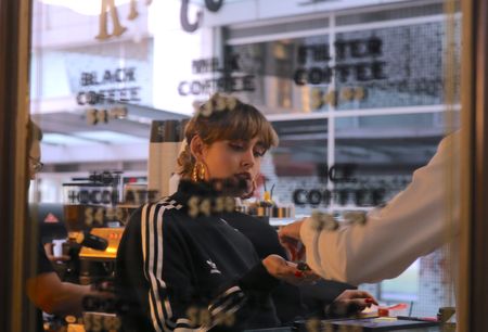 tagreuters.com2025binary_LYNXNPEL5200U-VIEWIMAGE