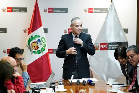 tagreuters.com2025binary_LYNXNPEL520WG-VIEWIMAGE