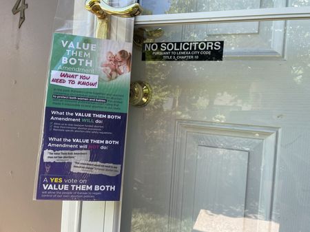 tagreuters.com2022binary_LYNXMPEIA20HT-VIEWIMAGE