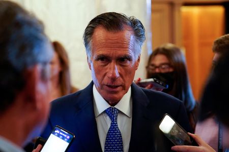 tagreuters.com2023binary_LYNXMPEJ1705H-VIEWIMAGE