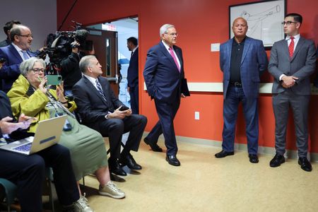 tagreuters.com2023binary_LYNXMPEJ8O0QB-VIEWIMAGE