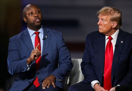 tagreuters.com2024binary_LYNXMPEK410YN-VIEWIMAGE