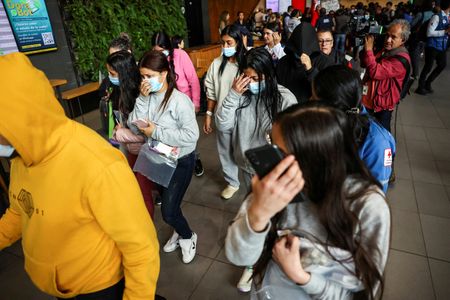 tagreuters.com2025binary_LYNXMPEL290KI-VIEWIMAGE