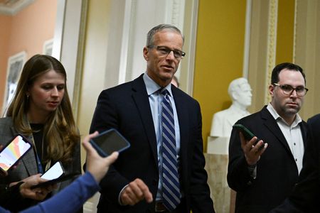 tagreuters.com2025binary_LYNXMPEL2F03X-VIEWIMAGE