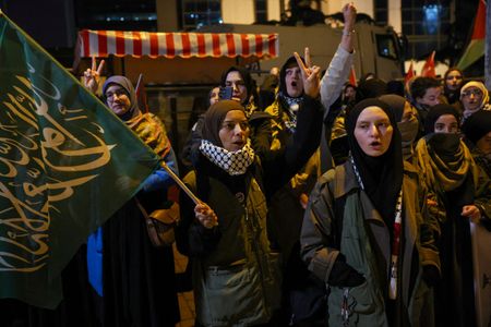 tagreuters.com2025binary_LYNXMPEL450DL-VIEWIMAGE