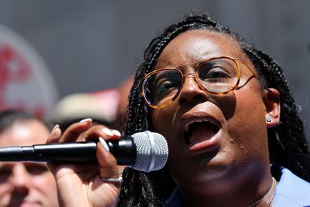 tagreuters.com2025binary_LYNXMPEL5O0Z4-VIEWIMAGE