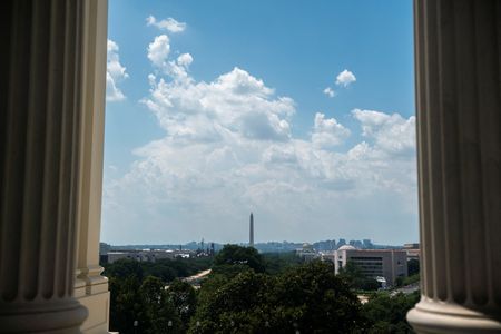 tagreuters.com2025binary_LYNXMPEL5Q0B8-VIEWIMAGE