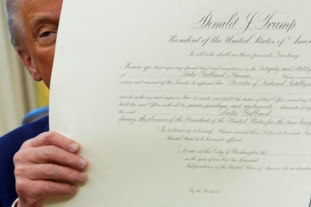 tagreuters.com2025binary_LYNXNPEL1F03L-VIEWIMAGE