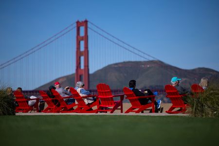 tagreuters.com2025binary_LYNXNPEL1K0UA-VIEWIMAGE