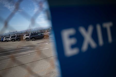 tagreuters.com2025binary_LYNXNPEL3A10P-VIEWIMAGE