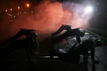 tagreuters.com2022binary_LYNXMPEI0C14N-VIEWIMAGE