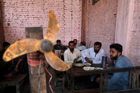 tagreuters.com2022binary_LYNXMPEI5D05T-VIEWIMAGE