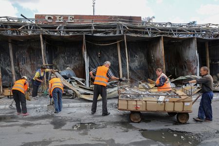 tagreuters.com2022binary_LYNXMPEI6L0YX-VIEWIMAGE