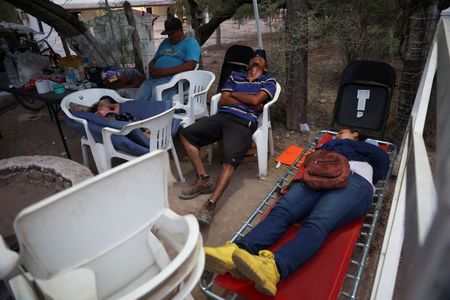 tagreuters.com2022binary_LYNXMPEI75096-VIEWIMAGE