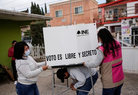 tagreuters.com2022binary_LYNXNPEI3909O-VIEWIMAGE