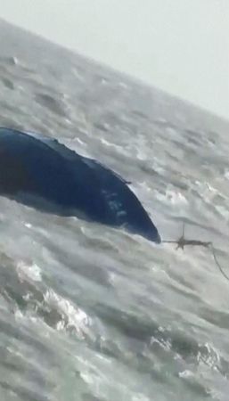 tagreuters.com2022binary_LYNXNPEI3G01B-VIEWIMAGE