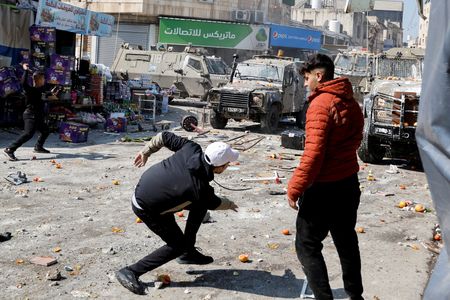 tagreuters.com2023binary_LYNXMPEJ1L0CB-VIEWIMAGE