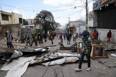 tagreuters.com2024binary_LYNXMPEK1701S-VIEWIMAGE