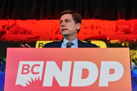 tagreuters.com2024binary_LYNXMPEK9J05B-VIEWIMAGE