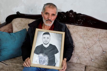 tagreuters.com2024binary_LYNXMPEK9N0LX-VIEWIMAGE