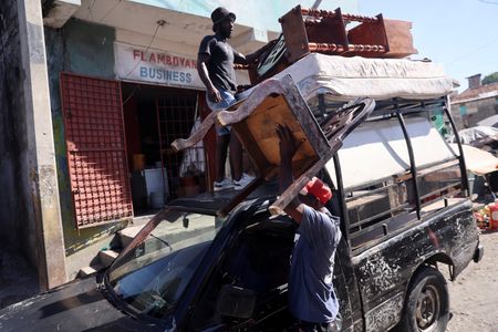 tagreuters.com2024binary_LYNXMPEKB80PZ-VIEWIMAGE