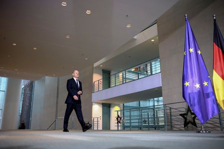 tagreuters.com2024binary_LYNXMPEKBA0KZ-VIEWIMAGE