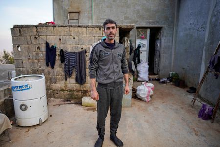 tagreuters.com2024binary_LYNXMPEKBB0HN-VIEWIMAGE