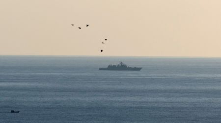 tagreuters.com2024binary_LYNXMPEKBD060-VIEWIMAGE