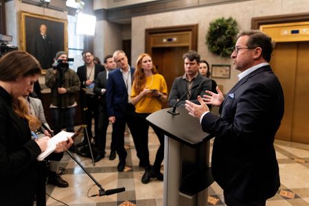 tagreuters.com2024binary_LYNXMPEKBG0W4-VIEWIMAGE