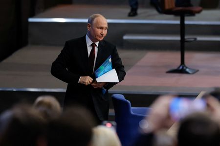 tagreuters.com2024binary_LYNXMPEKBI0P1-VIEWIMAGE