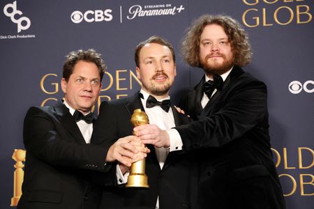 tagreuters.com2025binary_LYNXMPEL0504P-VIEWIMAGE