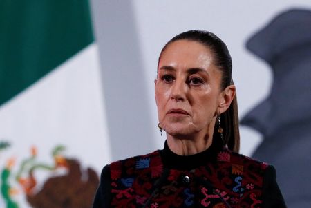 tagreuters.com2025binary_LYNXMPEL070OG-VIEWIMAGE