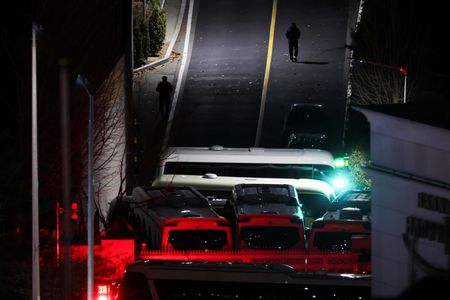 tagreuters.com2025binary_LYNXMPEL0D0VH-VIEWIMAGE