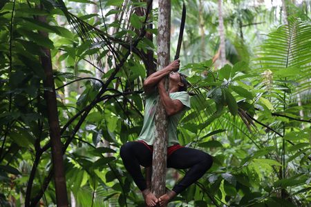 tagreuters.com2025binary_LYNXMPEL0E0L8-VIEWIMAGE